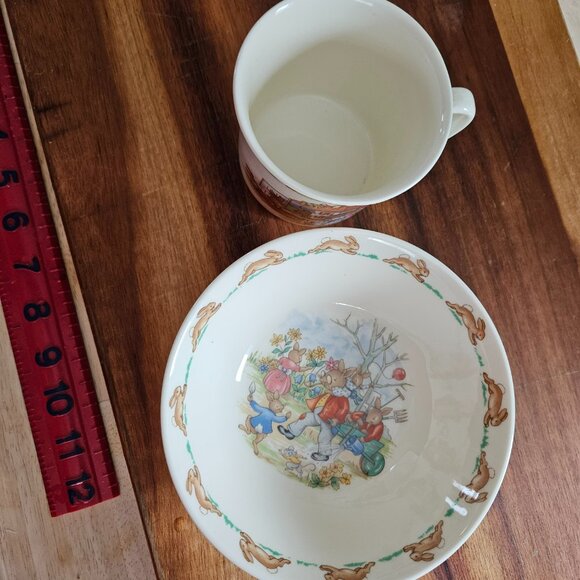 ROYAL DOULTON BUNNYKINS 2 PIECE CHILDRENS DINNER SET - Picture 3 of 9